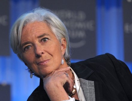 Christine Lagarde (Managing Director, IMF, Twitter: @Lagarde), was one of the active Twitter user at Davos.