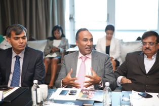 “The cash flow cycle is a crucially-important part of understanding how a business functions. Therefore, control of working capital is critical for the survival of the company, largely determined by the way it is managing its receivables, inventory and payables” - Vincent Valladares (centre), Citi Commercial Bank’s Managing Director and Middle East Head.